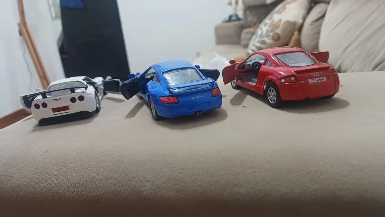 Miniaturas carros - Foto 3