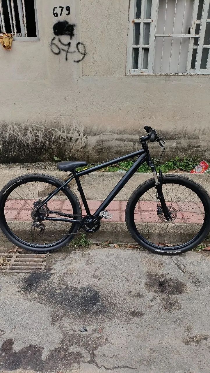 Bicicleta Aro 29 - quadro feito em alumínio