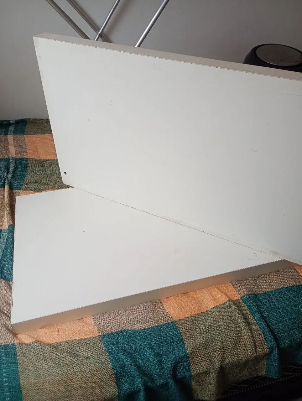 Mesa suspensa para escritório ou quarto. - Foto 3