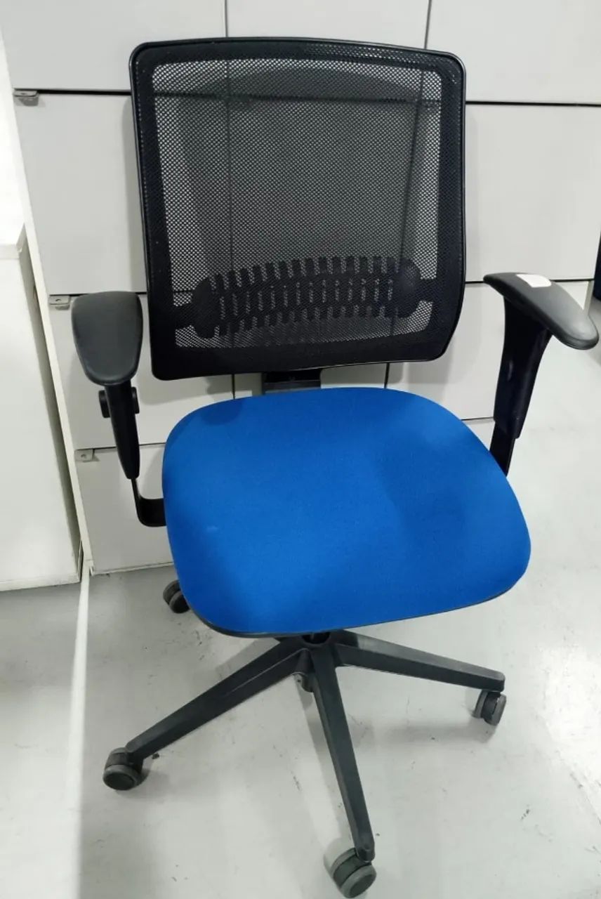 Cadeira de Escritório Tela Mesh Marca FlexForm - Foto 3