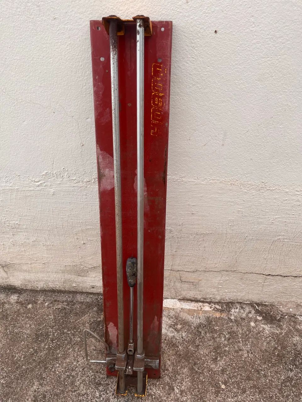 Cortador de piso