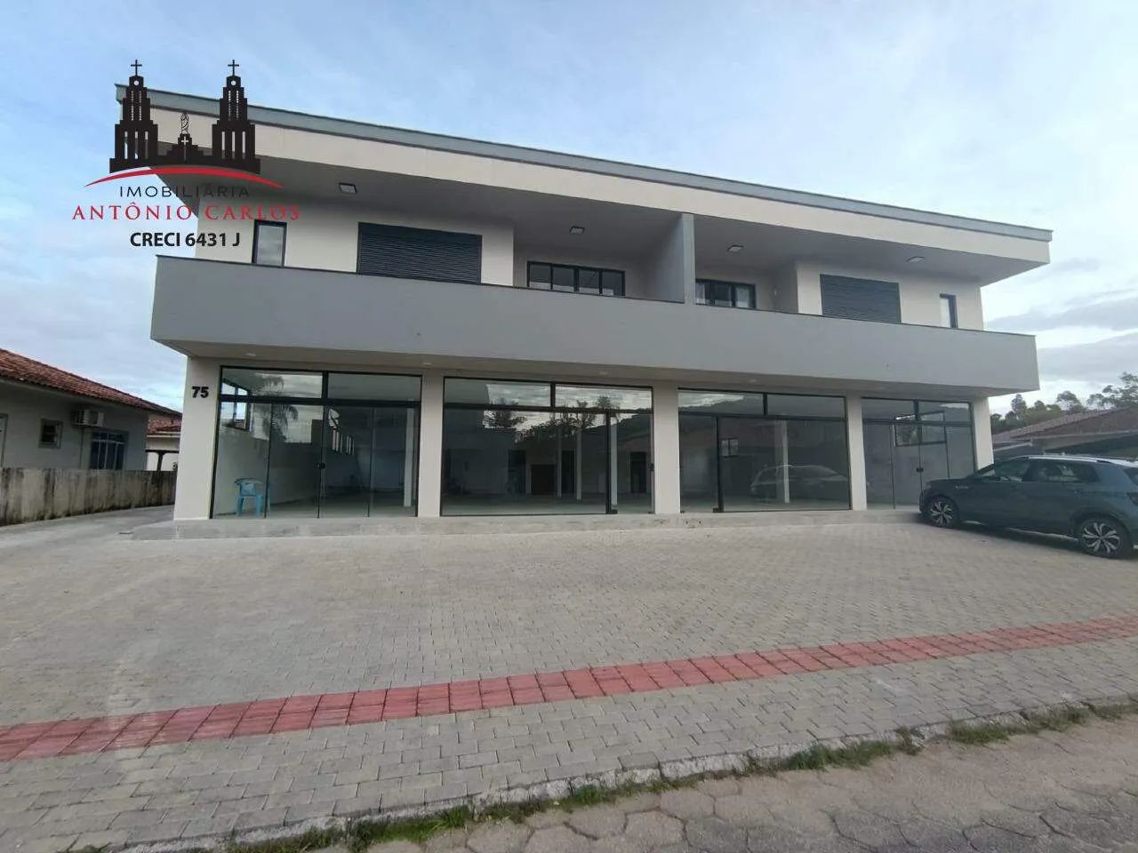 SALA COMERCIAL PARA LOCAÇÃO  CENTRO DE ANTÔNIO CARLOS - Foto 2
