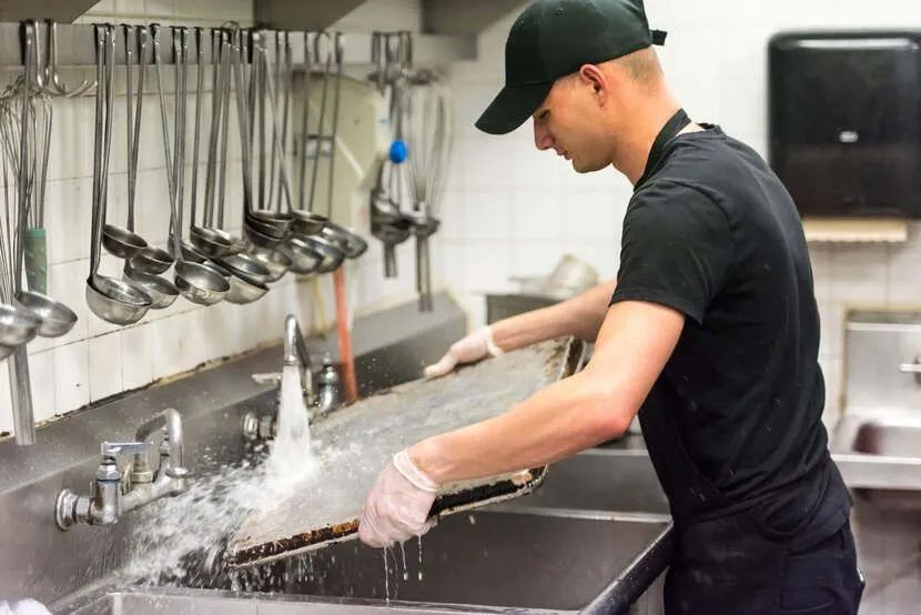 Auxiliar Serviços Gerais Cozinha Sudoeste