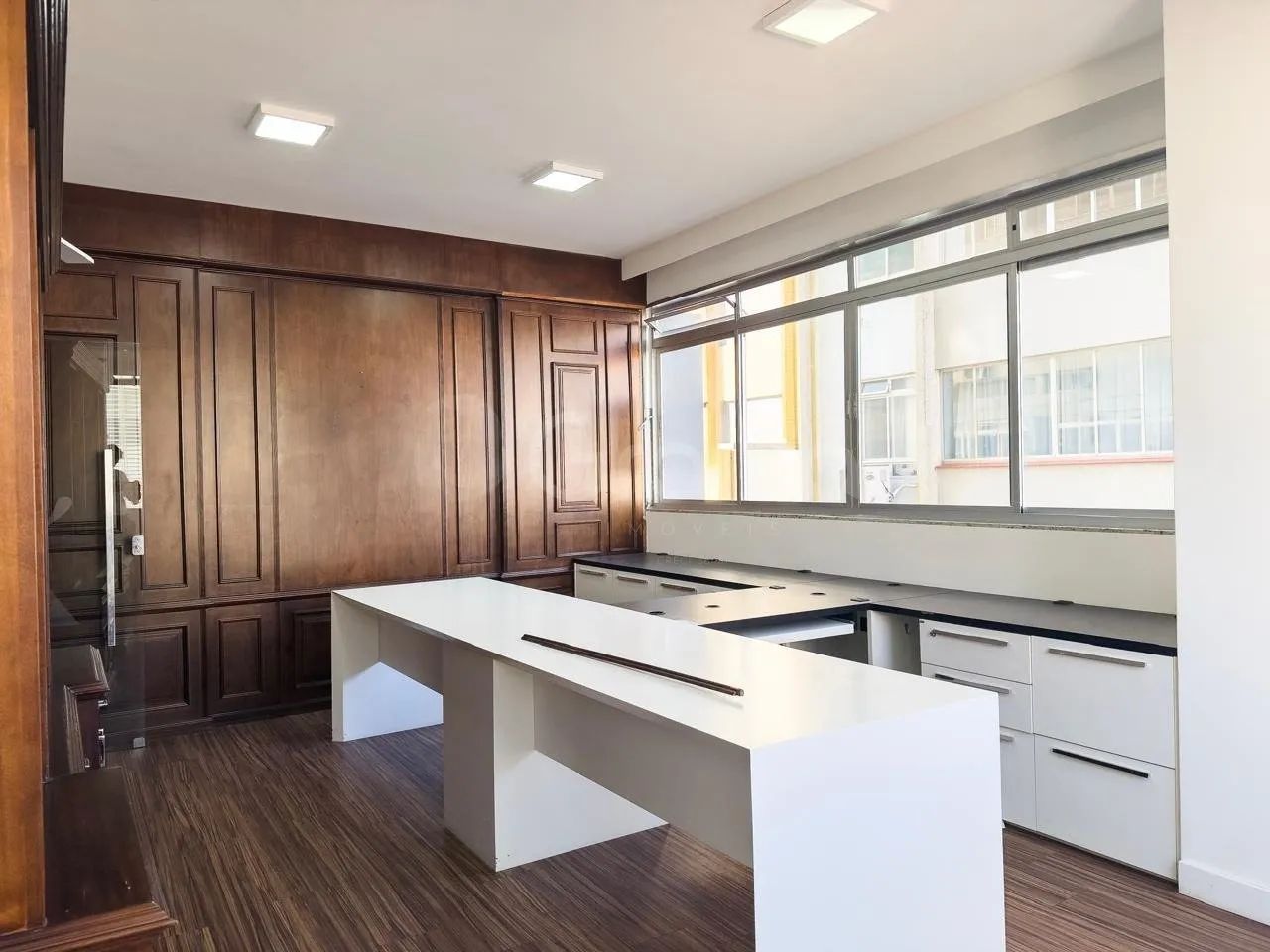 Sala Comercial de 212m² no Centro - Foto 5