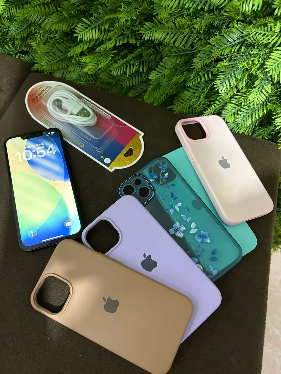 iPhone 14