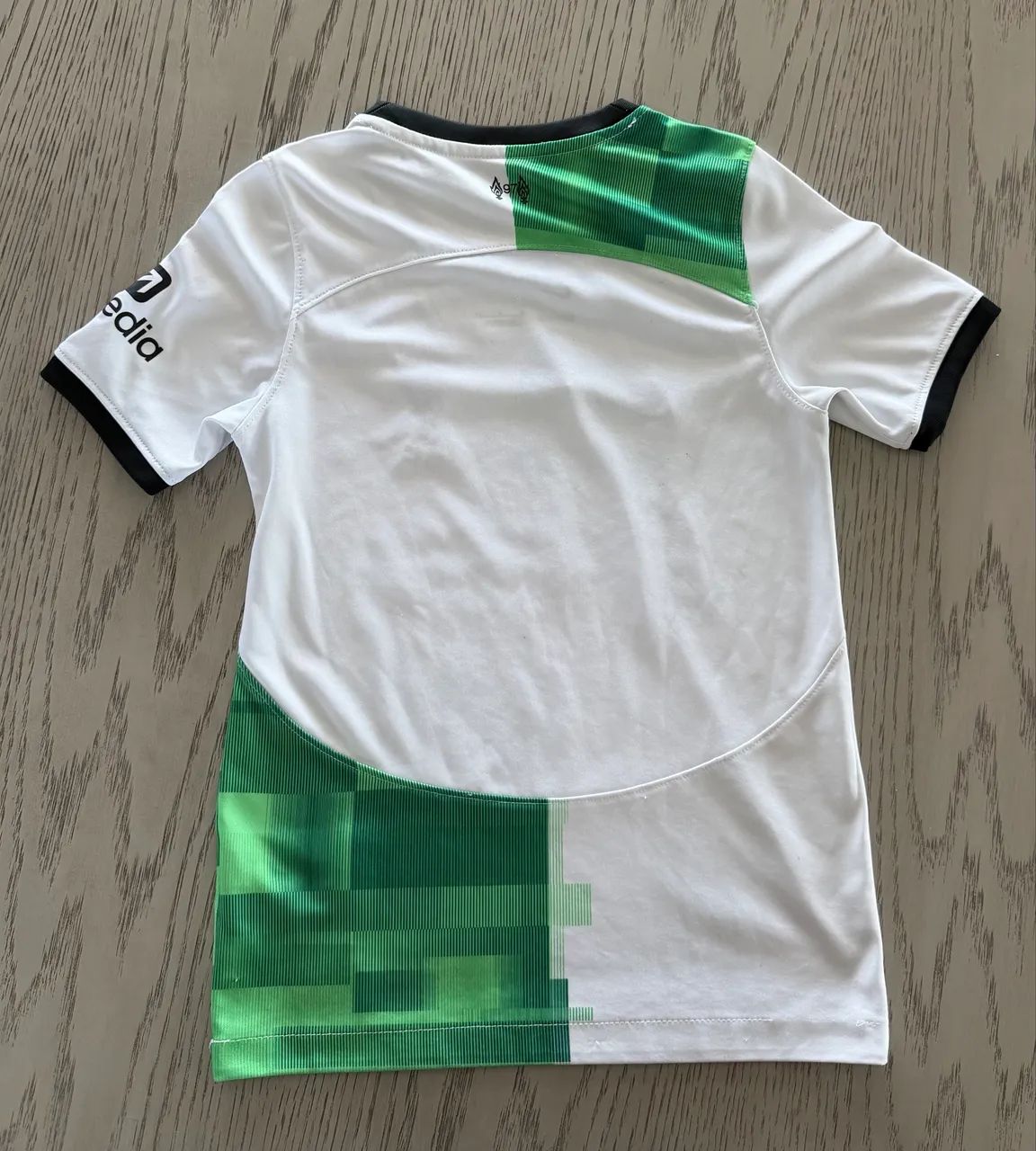 Camisa infantil Liverpool Nike - Original  - Foto 3