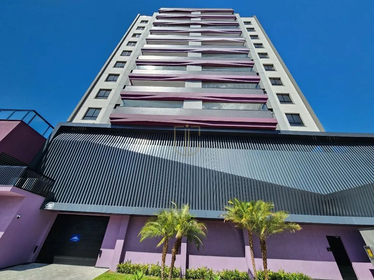 Apartamento com 2 suítes no centro em Navegantes - Foto 3