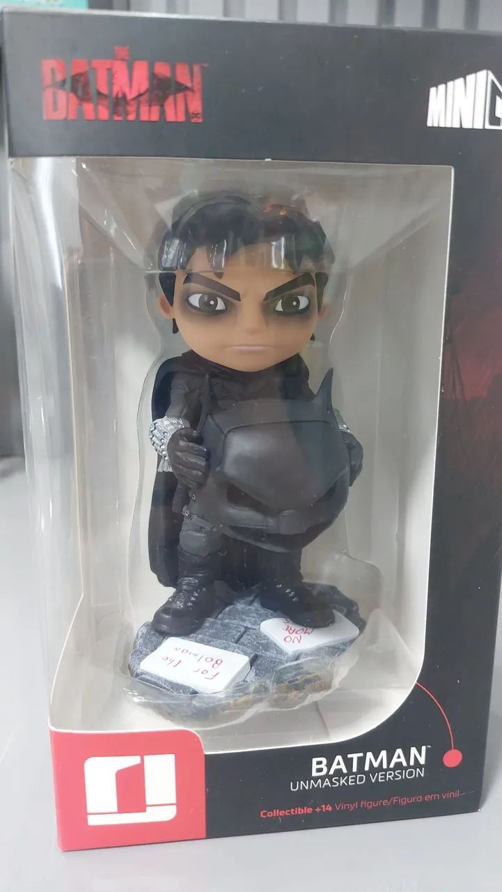 Minico - Batman sem máscara 