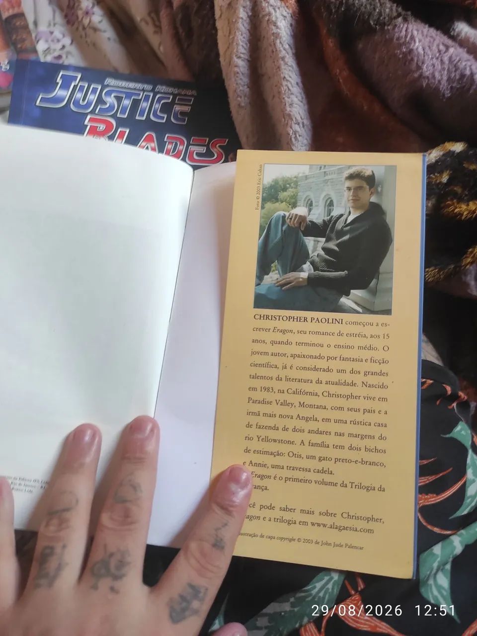 Livro Eragon  - Foto 5