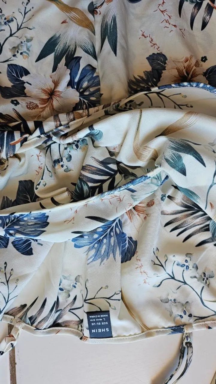 Macacão floral shein - Foto 2
