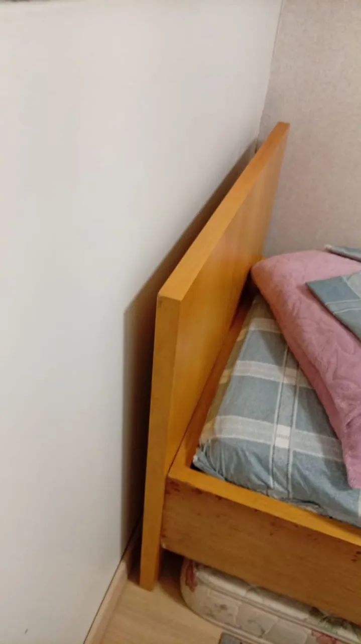 Cama para solteiros: contém colchão e jogo de lençol - Foto 3