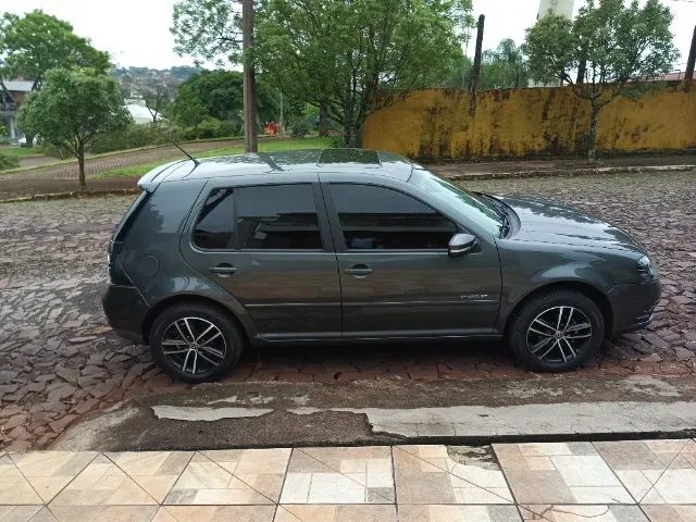 Volkswagen Golf Golf Sportline 1.6 Mi Total Flex 8V 4p 2013