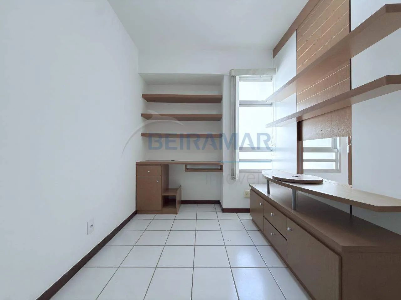 Kitnet de 1 Quarto Nascente com Vaga Coberta  Edifício Top Master (CCSW 4, Sudoeste) - Foto 4