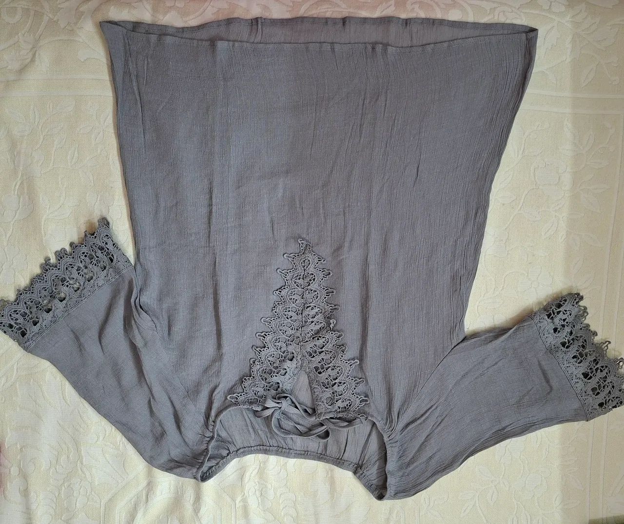 BLUSA CINZA TAMANHO G - Foto 2