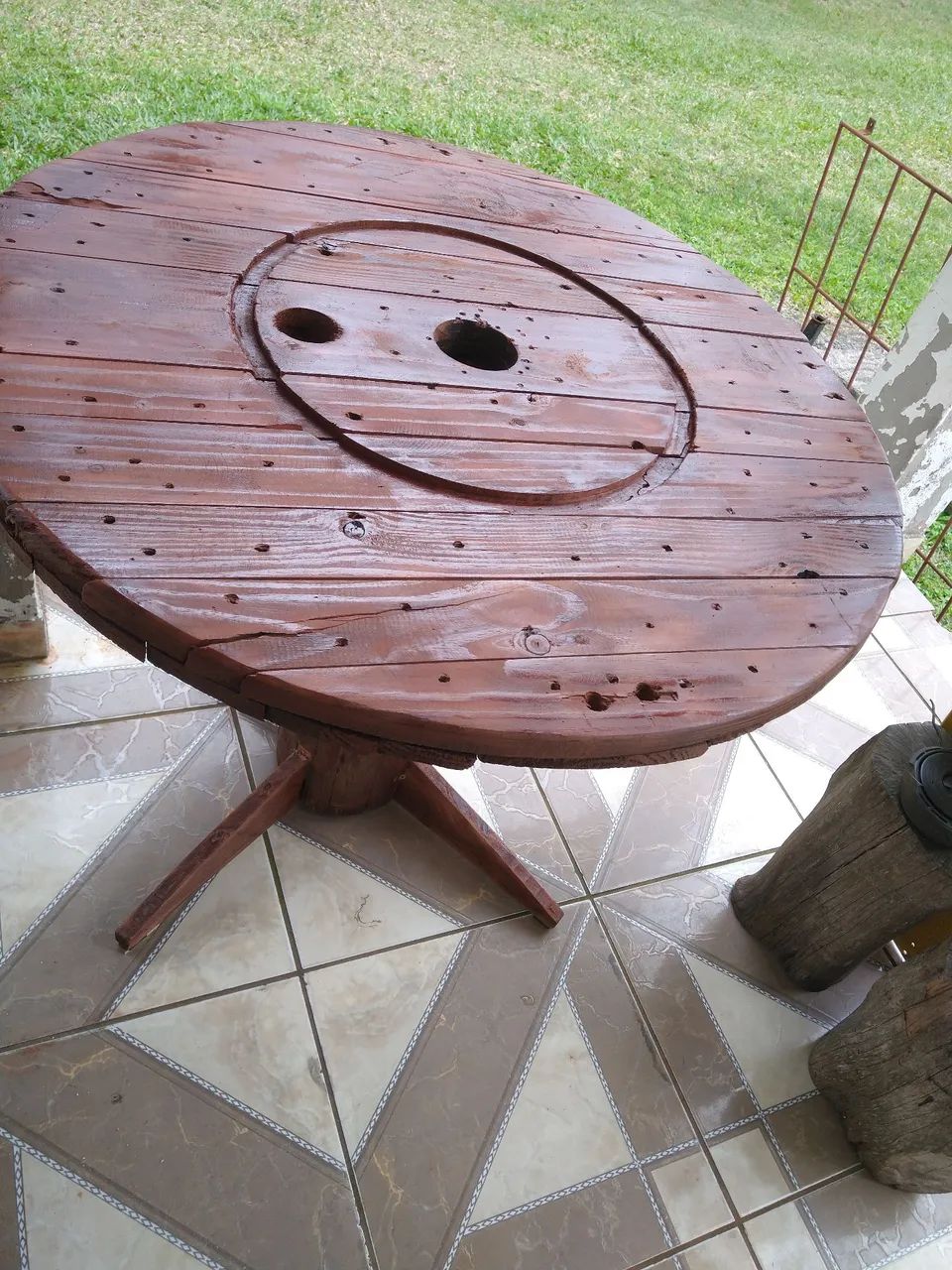 Mesa rústica 