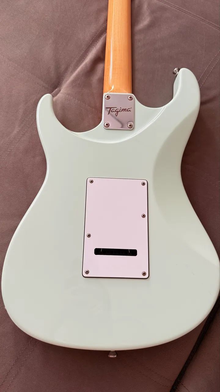 Guitarra Tagima Stella HSS - Foto 2