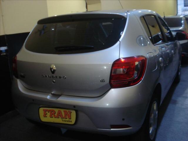 Renault Sandero 1.6 Expression 8v - Foto 2