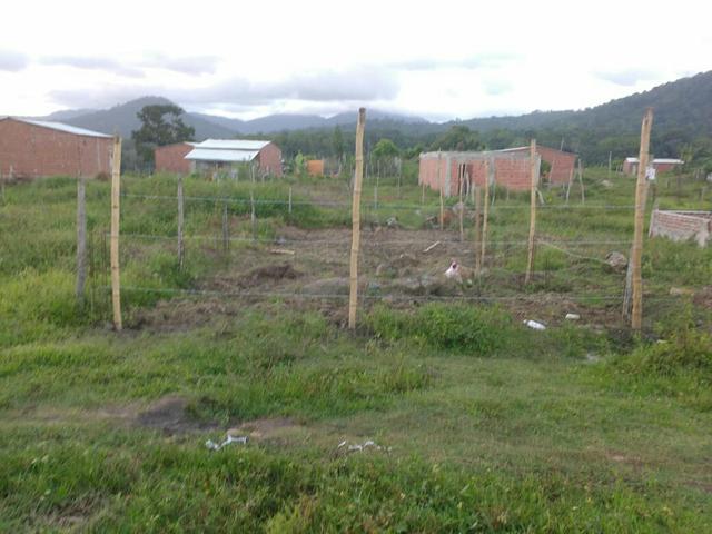 Terreno ( Fundo da creche em construção , com quatorze topo de laje feitas) - Foto 5