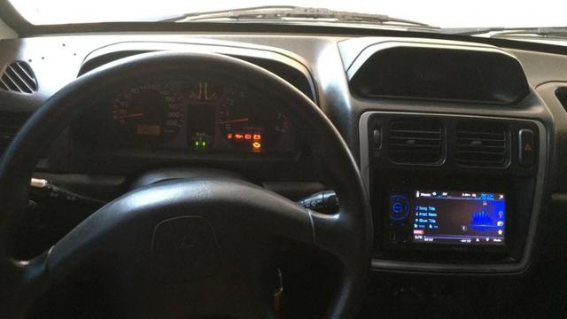 Mitsubishi Pajero Tr4 2.0 16v 4x4 em perfeito estado - Foto 6