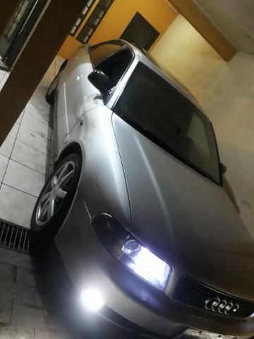 Vendo ou troco Audi A4 pego somente carro menor valor ou mesmo valor - Foto 2