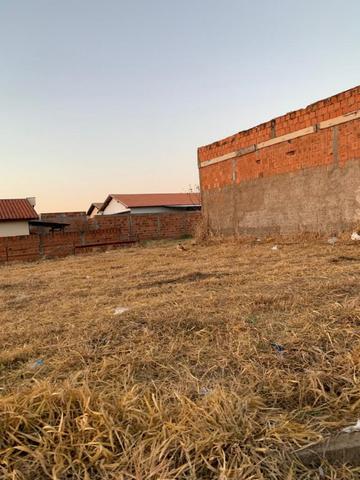 Vendo terreno 350metros quadrados de esquina