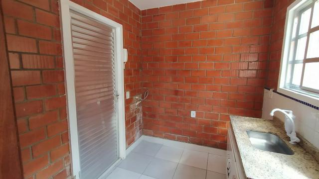 Rua Felipe Camarão - Casinha duplex em vila - Foto 4