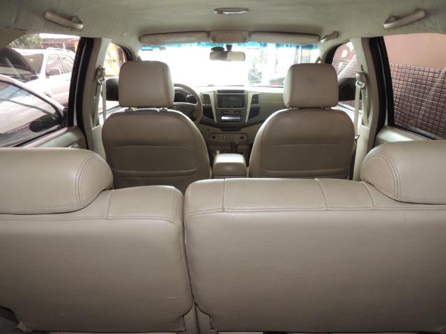 Toyota Hilux SW4 SRV 3.0 4x4 Diesel 5 Lugares - Foto 9
