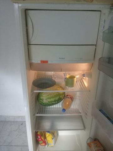 Vendo geladeira - Foto 2