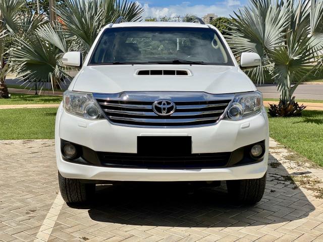 Toyota Hilux Sw4 - Srv 3.0 4x4 - 7 lugares - 2013/2014- muito conservada - Foto 2