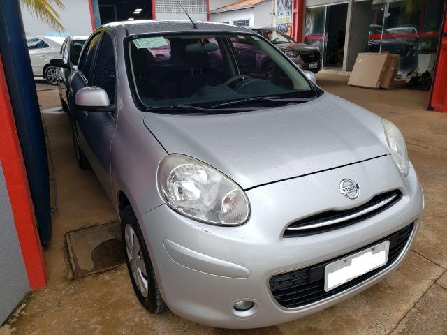 Nissan March 1.6 baixa kilometragem - Foto 2