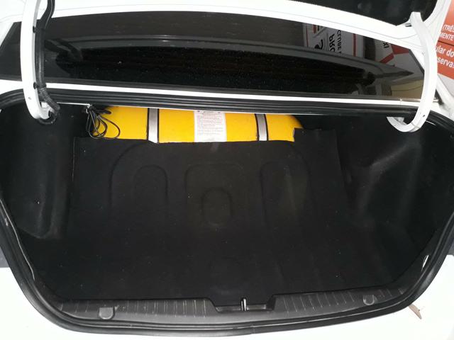 Vendo 2015 e gás natural 35.800