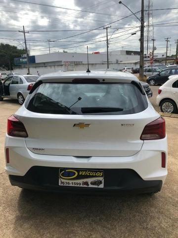 Chevrolet - Onix Turbo - 2020 - Foto 2
