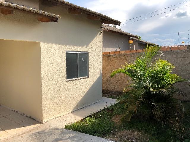 Casa em Bonfinópolis-Go - Foto 2
