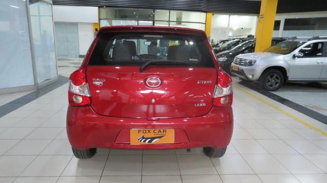 (9895) Toyota etios 2013/2013 1.3 xs 16V flex 4P manual - Foto 5