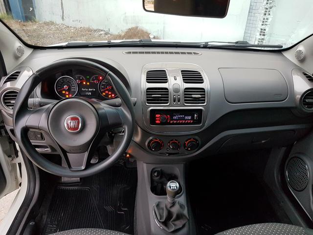 Vendo Grand Siena Essence 1.6 GNV - Foto 9