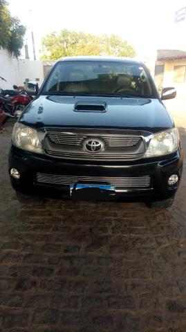 Hilux 2011 automática SRV - Foto 2