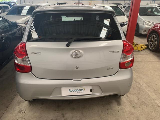 TOYOTA ETIOS 2015/2016 1.3 X 16V FLEX 4P MANUAL - Foto 4
