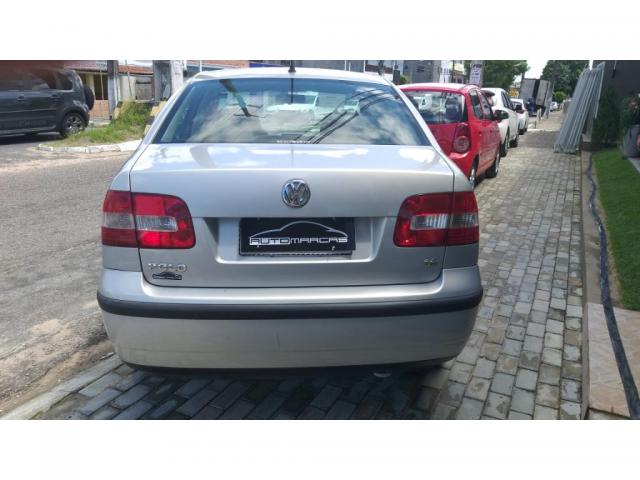 Volkswagen Polo Sedan 1.6 Mi Total Flex 8V 4P - Foto 4