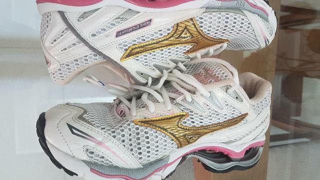 mizuno wave creation 10
