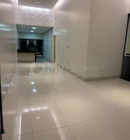Linda casa com 3 quartos, sendo 02 suítes plenas - Foto 3