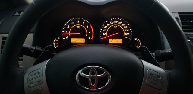 Corolla Altis 2.0 Muito Novo! 2014 Extra! - Foto 16