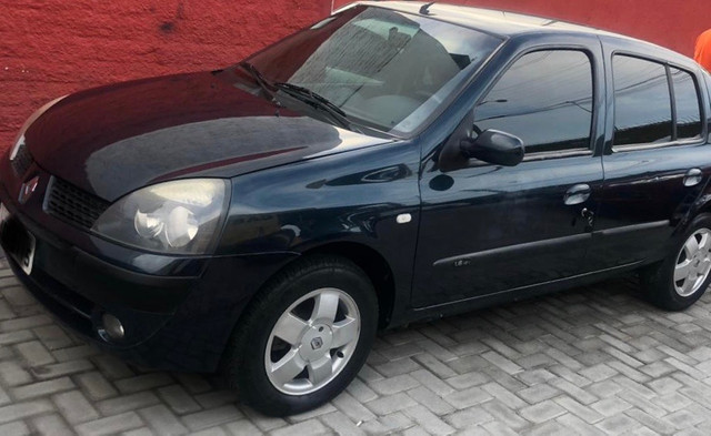 CLIO 1.6 Flex Sedan Previlége 05 Completo inteiro 20 Pg.R$13.900, - Foto 3