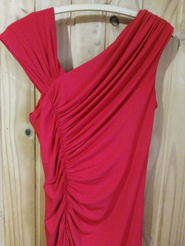 Vestido longo vermelho Calvin Klein veste P/M
