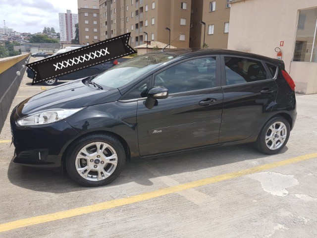 FORD FIESTA 1.6 SE HATCH 16V FLEX 4P POWERSHIFT