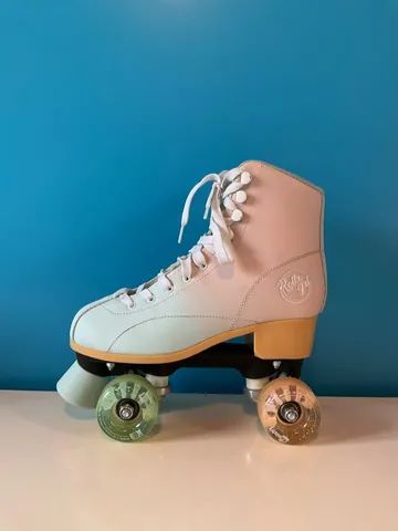 Patins estilo Quad comprado nos EUA e usado apenas 2 vezes!