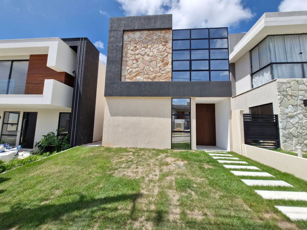 Casa em condomínio fechado