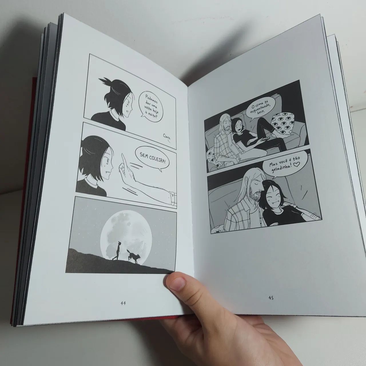 Livro Mordida - Sarah Andersen - Foto 3