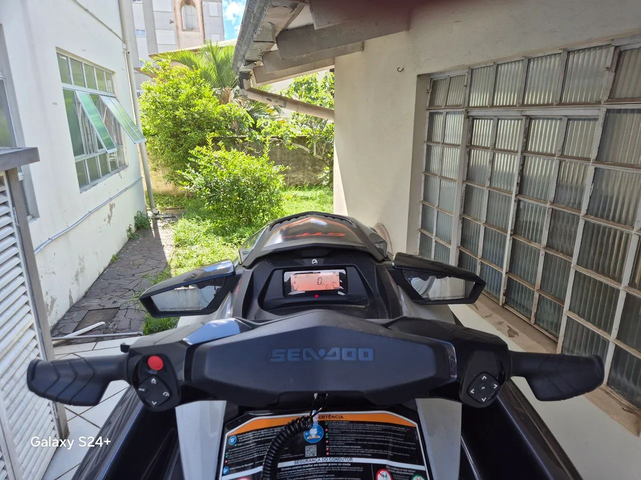 Vende-se jetsky seadoo gti 170 , 6,7 horas , 2022 com carreta de aluminio - Foto 4