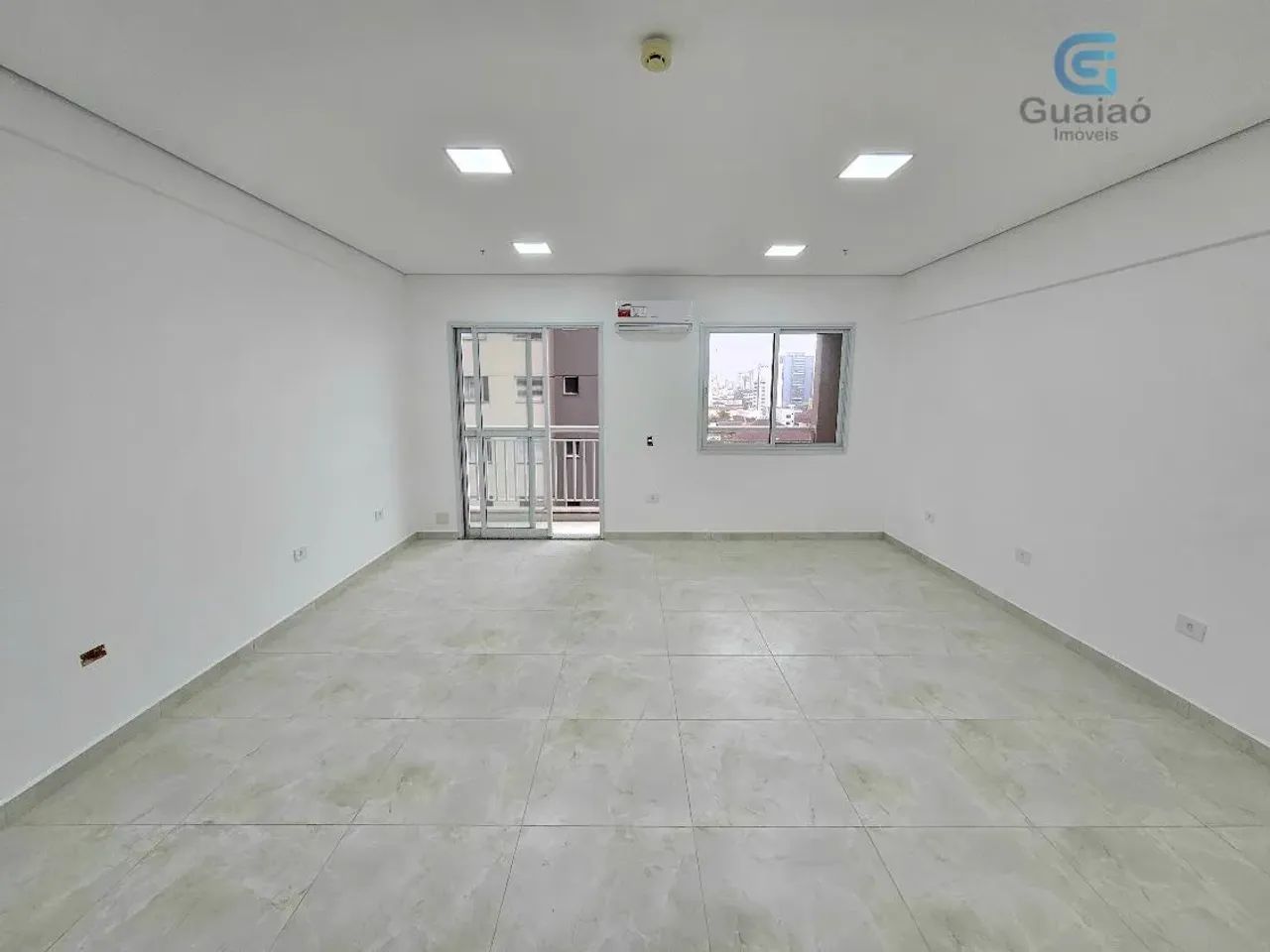 Alugo Sala Comercial, Banheiro Privativo, 01 vaga de garagem no Fusion Office, Vila Mathia