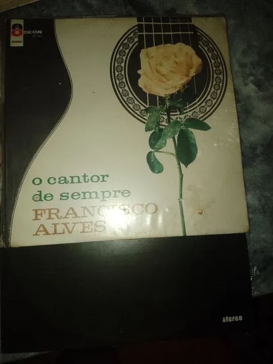 O cantor de sempre Francisco Alves